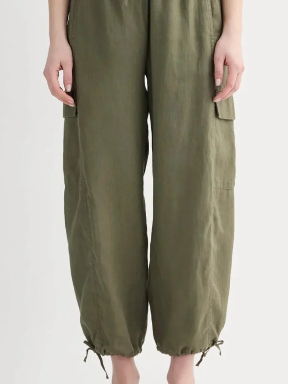 Everlane, The Cargo Curve Pant in Linen
